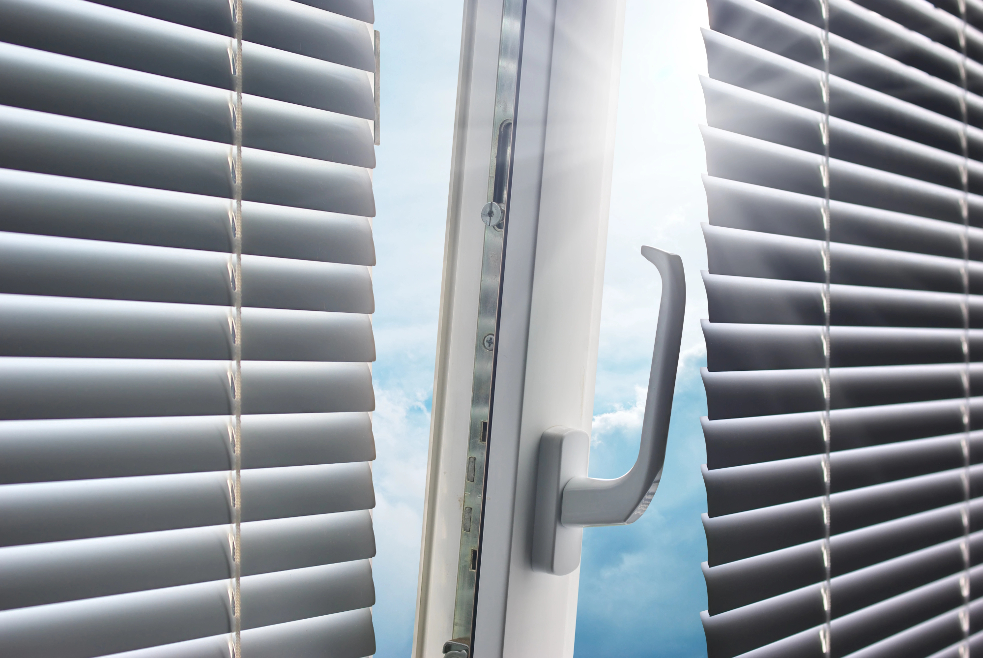 Naš vikend so senčila Obala zaščitila pred soncem in dežjem